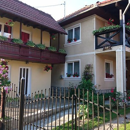 Casa Georgeta Affittacamere Bran  Esterno foto