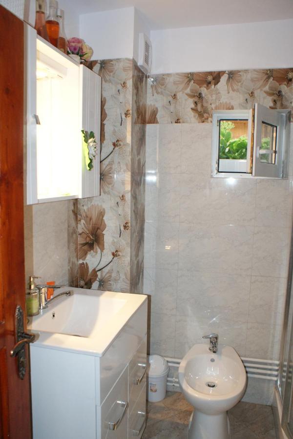 Casa Georgeta Affittacamere Bran  Esterno foto