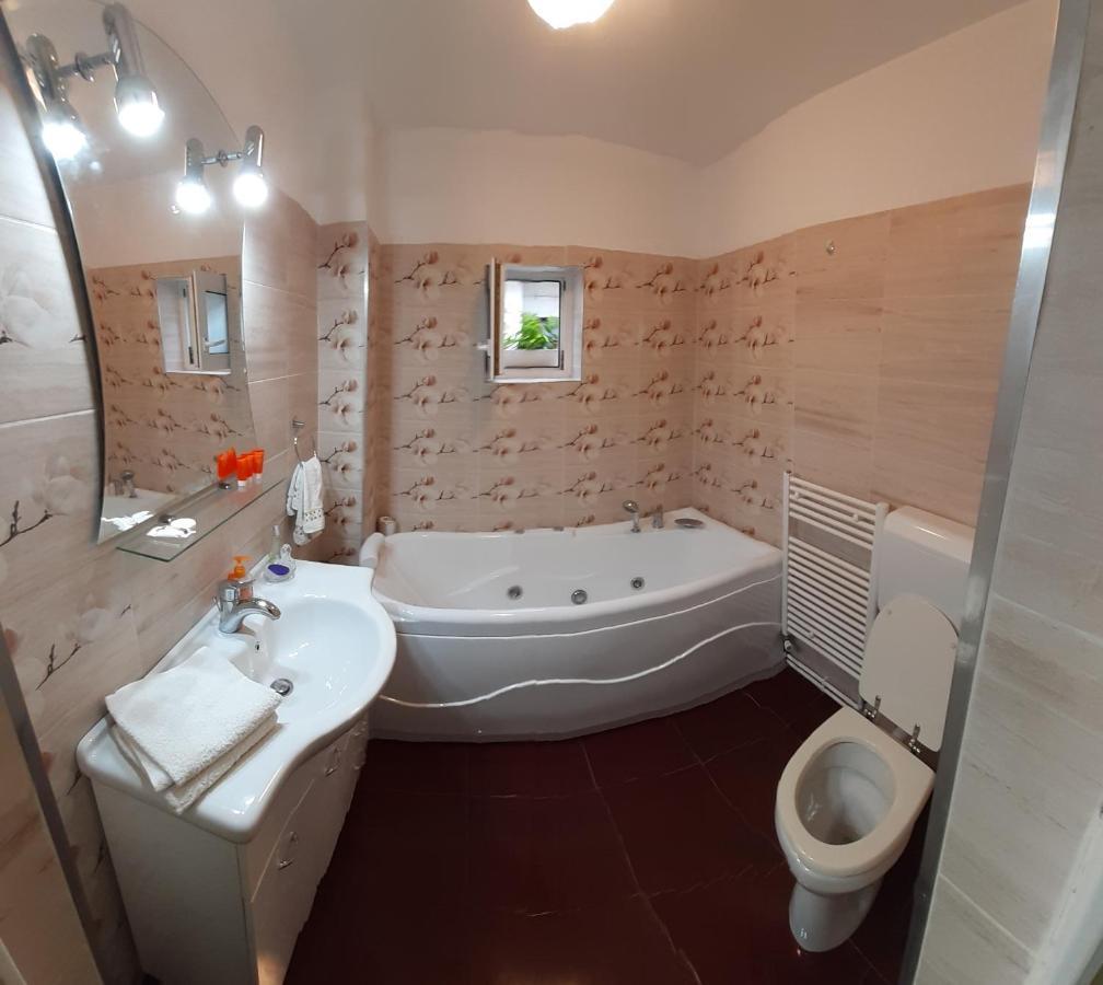 Casa Georgeta Affittacamere Bran  Esterno foto