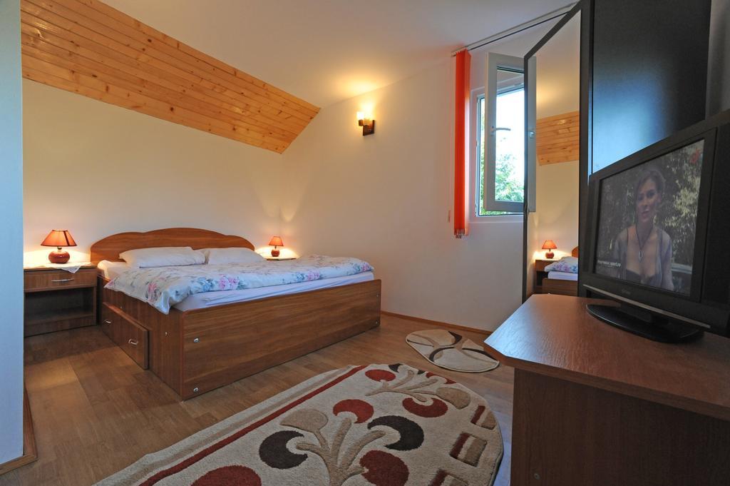 Casa Georgeta Affittacamere Bran  Esterno foto